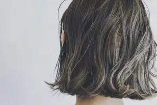 ショート カラー ニシキオリ ユウキのヘアスタイル