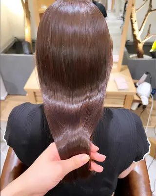 ロング 美顔形成｜レイヤー ｜青山のヘアスタイル