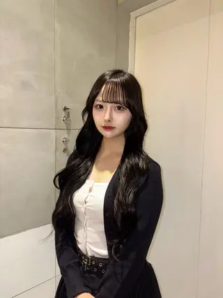 ロング カラー Rino🎀/盛れる 顔周りカット🪽✩のヘアスタイル