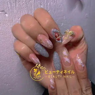 ネイル Moonstone Salonのネイルデザイン