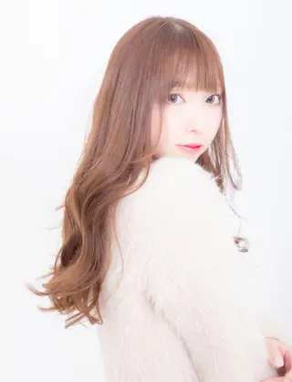 セミロング カラー 中西 優典のヘアスタイル