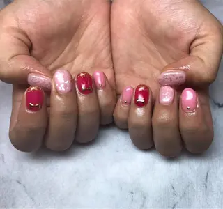 ネイル ネイルリボン 受付スタッフのネイルデザイン