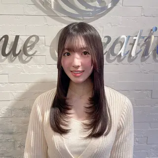 ロング レイヤー🩵オリーブ /透明感/Miuのヘアスタイル