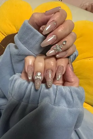 ネイル AOAQUA SHIORIのネイルデザイン