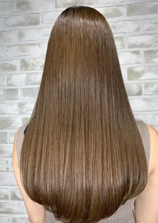 ロング カラー she2.新宿 Shotoのヘアスタイル