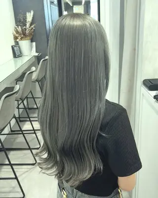 ロング カラー 齋藤 優弥のヘアスタイル