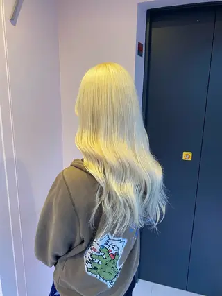 カラー 楓🦋韓国系レイヤー / 透明感カラー🤍のヘアスタイル