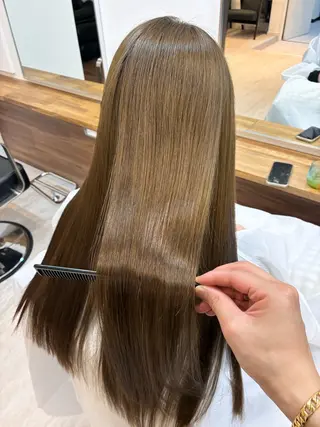 ロング カラー 池袋髪質改善Tone byCharaのヘアスタイル