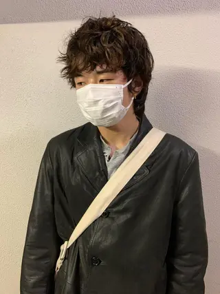 パーマ メンズ ヤマグチ リョウのヘアスタイル