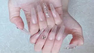 ロング チ まるこのネイルデザイン