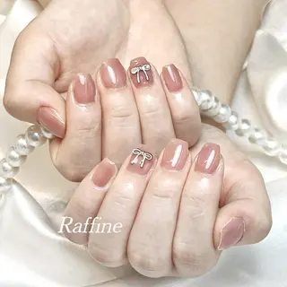 ネイル RAFFINE haru🦋🩵のネイルデザイン