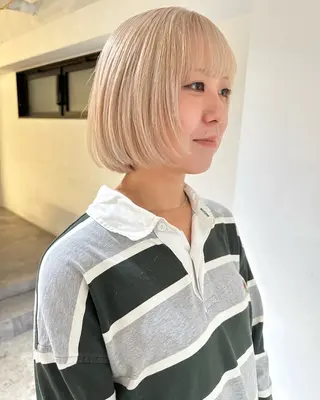 ミディアム カラー ✨艶ブリーチカラー ✨四ノ宮裕己のヘアスタイル