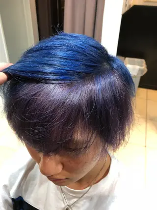 ミディアム カラー メンズ 手塚 亮汰のヘアスタイル