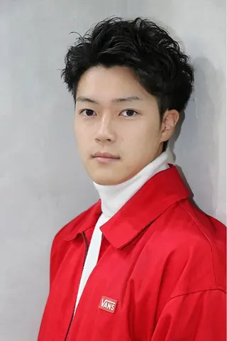 ショート パーマ メンズ アイブロウ SALOWIN所属・半個室メンズ カット🥕羽鳥淳妃のヘアスタイル