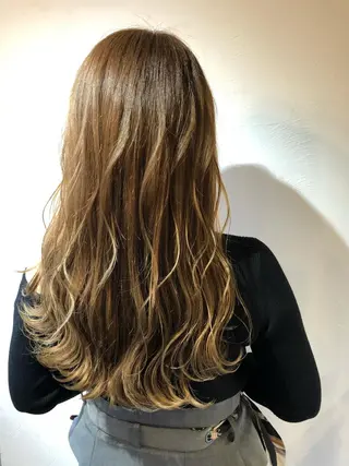 ロング カラー ベイリコルド　アトリ 店長　宮城一真のヘアスタイル