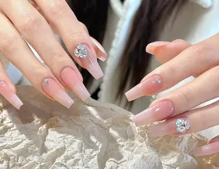 ネイル Pure&Rich Nailのネイルデザイン