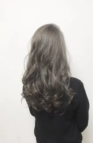 ロング カラー 小川 裕太のヘアスタイル