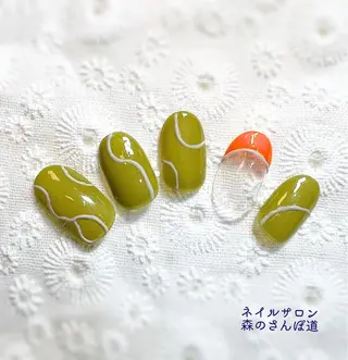 ネイル ショートネイル 森のさんぽ道のネイルデザイン