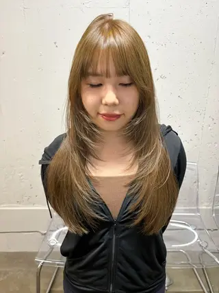 ロング ハッシュカット🎀 レイヤーカットのヘアスタイル