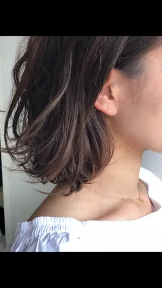 ミディアム 髪のケアリスト高橋 健太郎のヘアスタイル