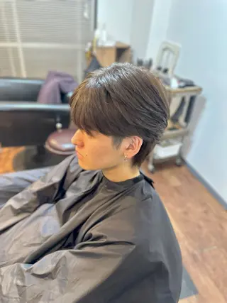 ミディアム Luzir⭐︎ GEN⭐︎のヘアスタイル