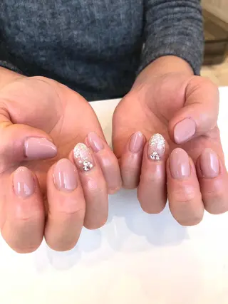 ネイル 【デザイナー】田中 美生のヘアスタイル