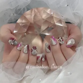 ネイル nailsalon i.／saya𓃠‪のネイルデザイン