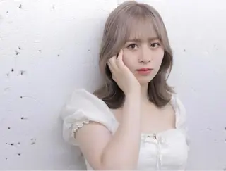ミディアム カラー 盛れる顔周りカット ♥️韓国ヘア"ちぇるのヘアスタイル
