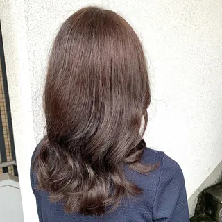 セミロング カラー ✨️美髪矯正×似合わ せ艶カラー✨藤田透のヘアスタイル
