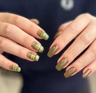 ネイル 新山 聖のネイルデザイン