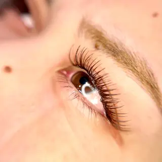 マツエク・マツパ AER 森田のマツエク・マツパデザイン