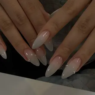 ネイル CHERIE suzukaのネイルデザイン