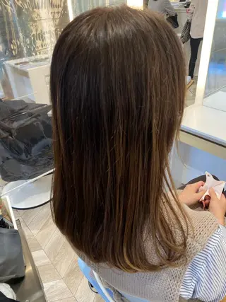 ロング カラー 小顔レイヤー/ ベージュ🤍Rieのヘアスタイル