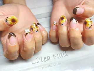 ネイル Li'leaNail AINAのネイルデザイン