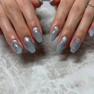 ネイル Rina🫧 大阪/福島のネイルデザイン