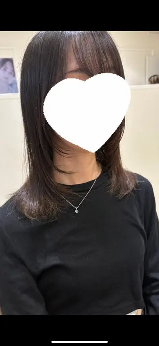 セミロング 髪質改善カラー なーこ💖🌈のヘアスタイル