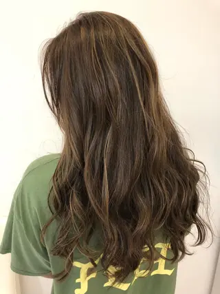 ロング カラー 三鷹で1番ショート ボブをカットする新谷のヘアスタイル