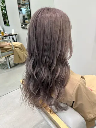 ロング カラー 菅 樹希弥のヘアスタイル
