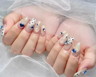 ネイル Momo 🤍のネイルデザイン