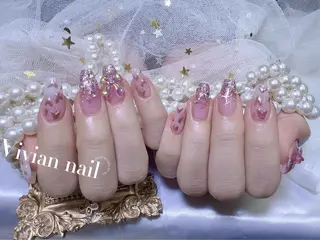 ネイル VIVIAN リサのネイルデザイン