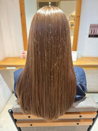 ロング 透明感カラー 大浦偉央のヘアスタイル