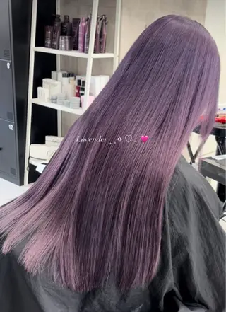 セミロング カラー ハイトーン/ゆるふわ 🧚𖥔ׁTOMO♡のヘアスタイル