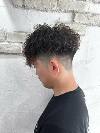 ミディアム ヘアーズベリー 藤本のヘアスタイル