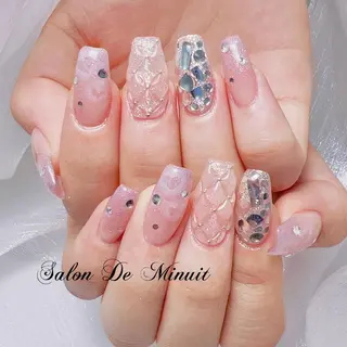 ネイル Momo 🤍のネイルデザイン