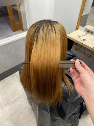 ロング 縮毛矯正×ブリーチ 西 太志のヘアスタイル