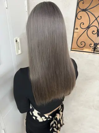 セミロング 垢抜け🪄透明感✨ ブリーチ特化のヘアスタイル