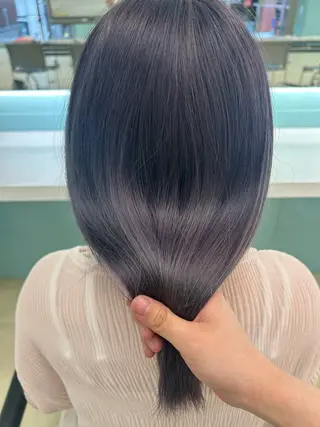 セミロング 川下 葉音のヘアスタイル