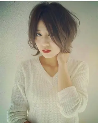 ショート パーマ カラー 青木 みなのヘアスタイル