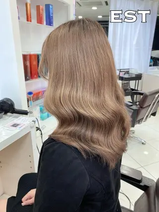 ロング カラー ヘアアレンジ M. KANAのヘアスタイル