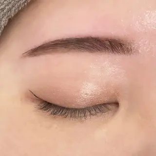 アイブロウ 坂田 りおのマツエク・マツパデザイン